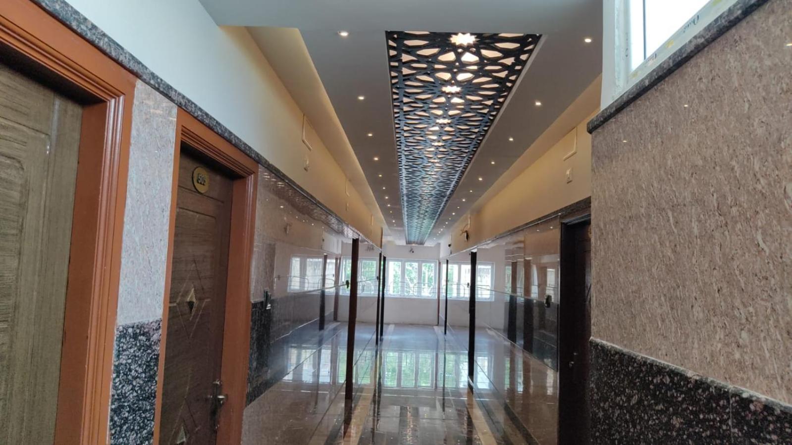 Mercy Inn Chennai Bagian luar foto